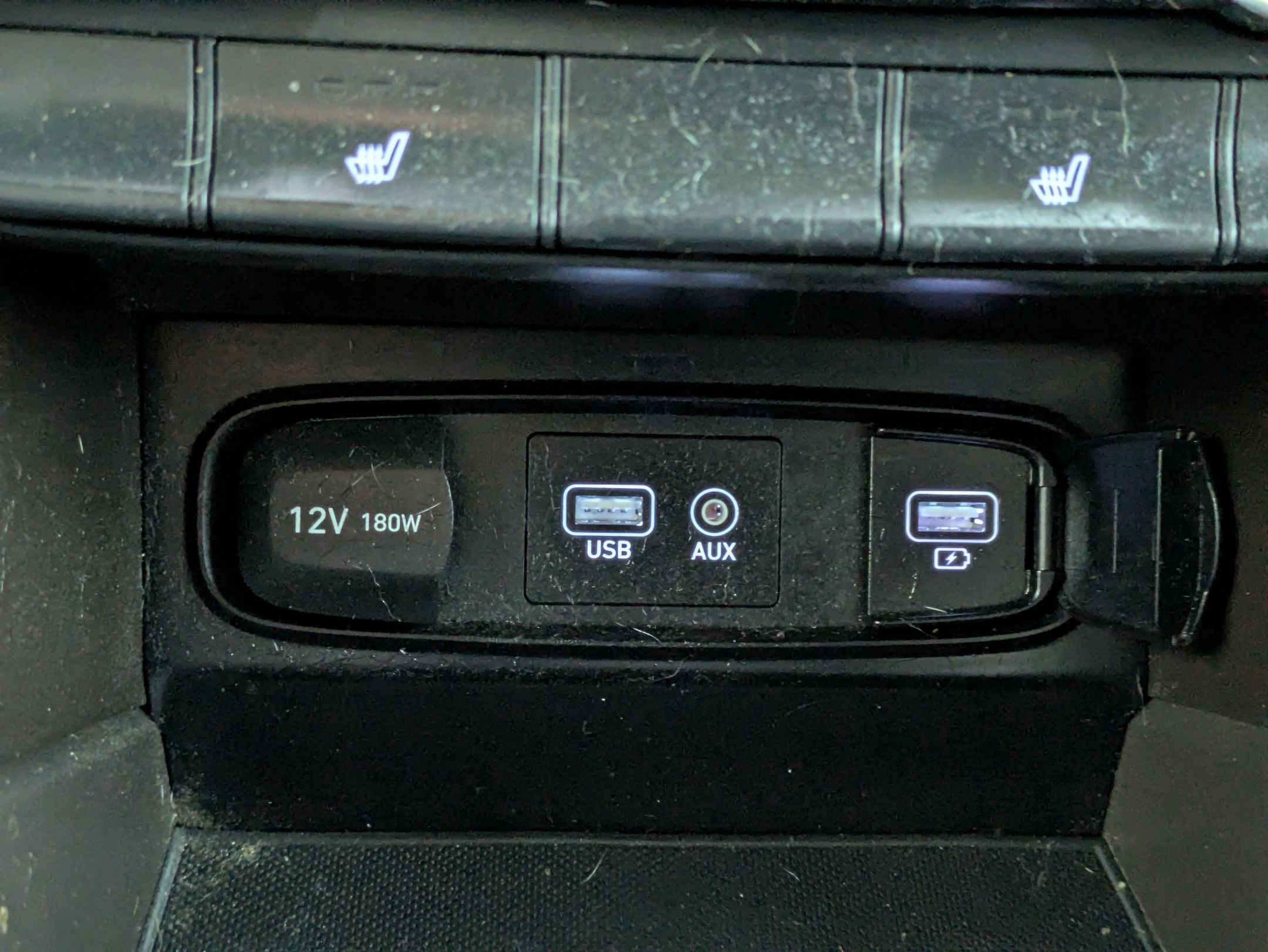 Used 2020 Hyundai Santa Fe SEL image 29