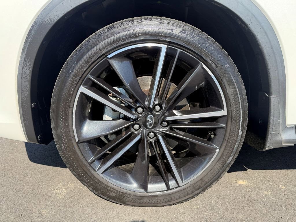 Used 2023 INFINITI QX55 Essential AWD/4WD image 8