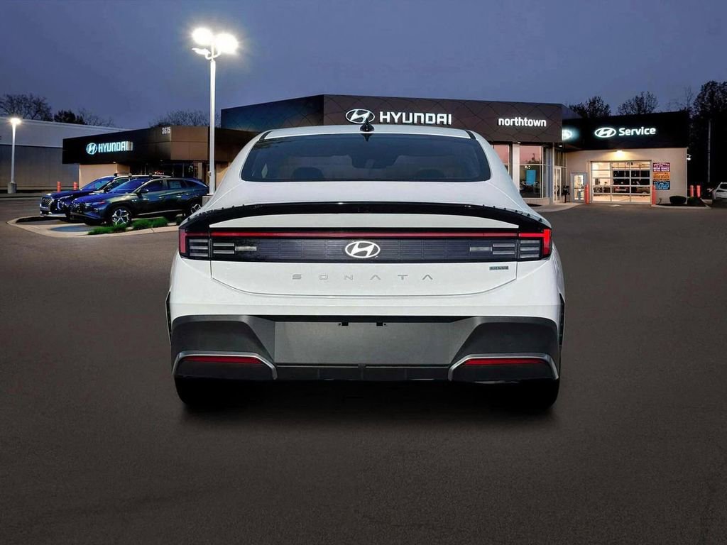 New 2026 Hyundai Sonata Blue FWD image 10