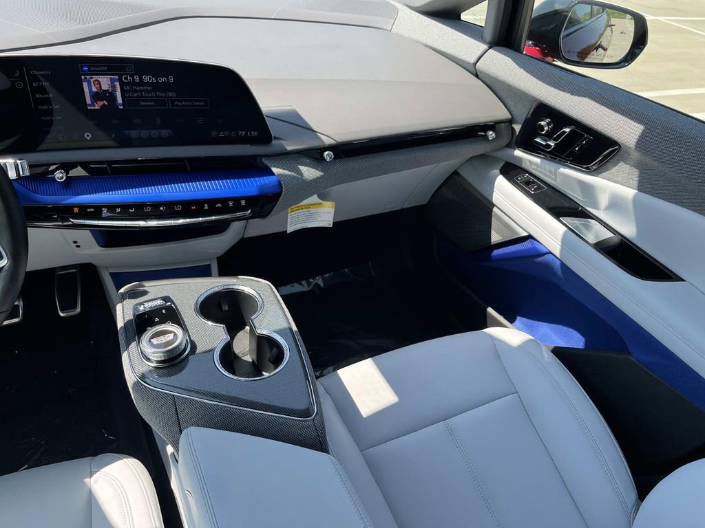 Used 2025 Cadillac Optiq Sport 1 image 13