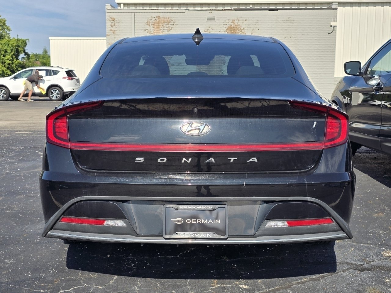 Used 2020 Hyundai Sonata SE w/ Preferred Accessory Package FWD image 6