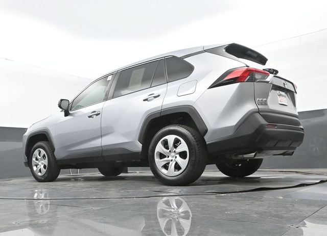 Used 2023 Toyota RAV4 LE FWD image 23