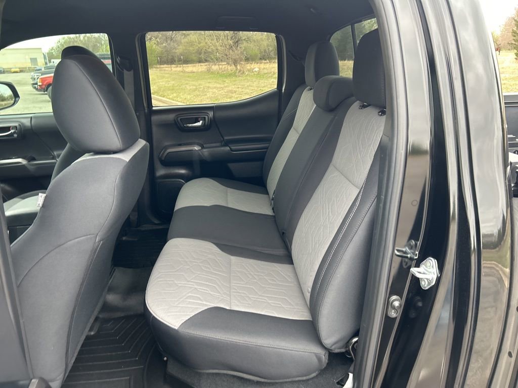 Used 2023 Toyota Tacoma TRD Off-Road w/ Technology Package image 26