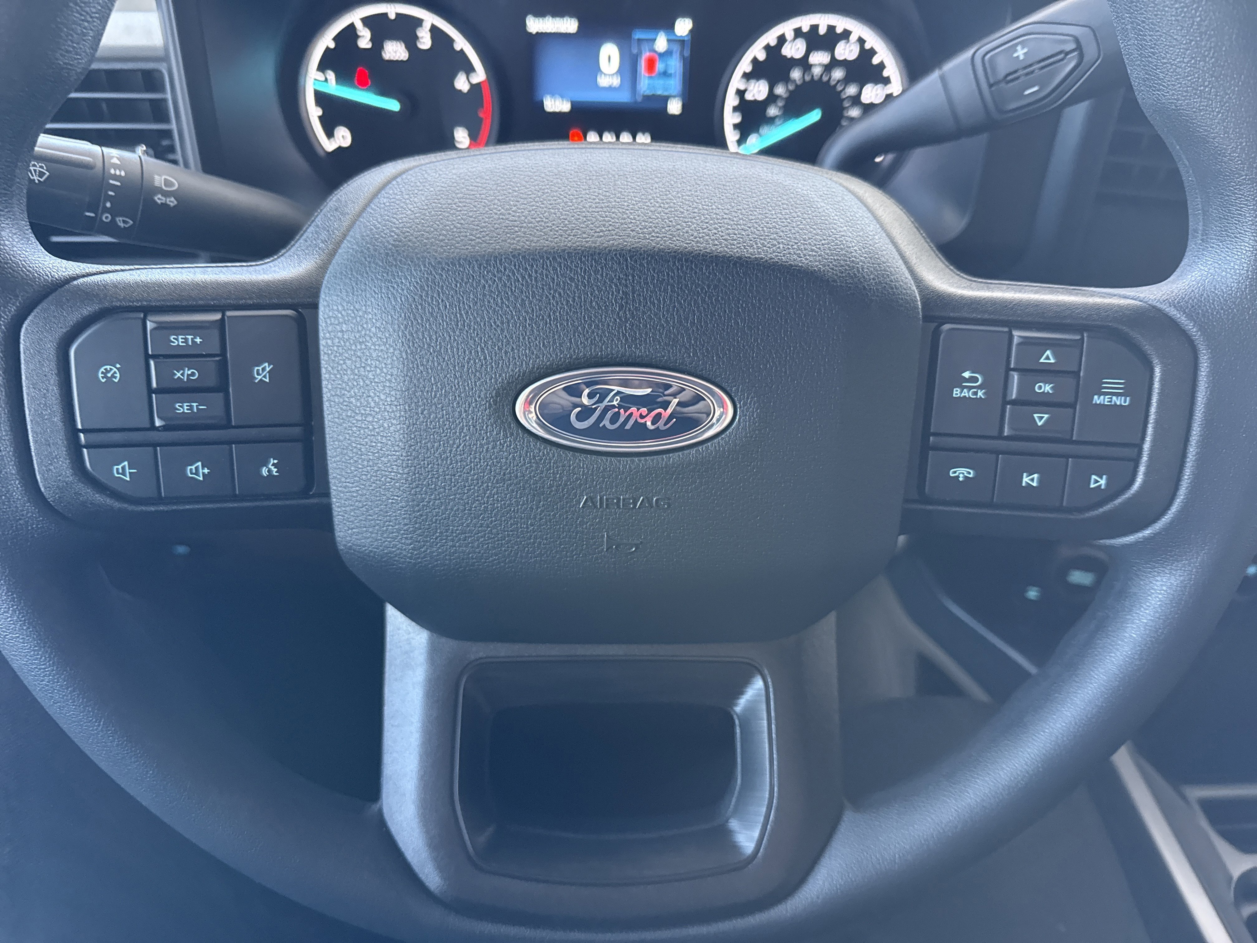 New 2026 Ford F350 XLT w/ FX4 Off-Road Package image 31