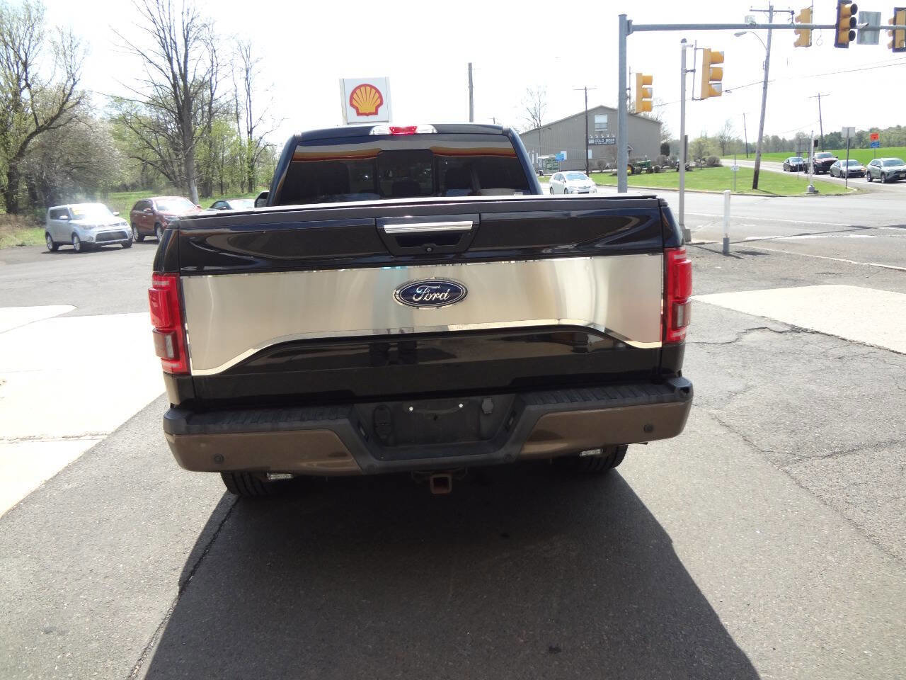 Used 2016 Ford F150 Lariat AWD/4WD image 4