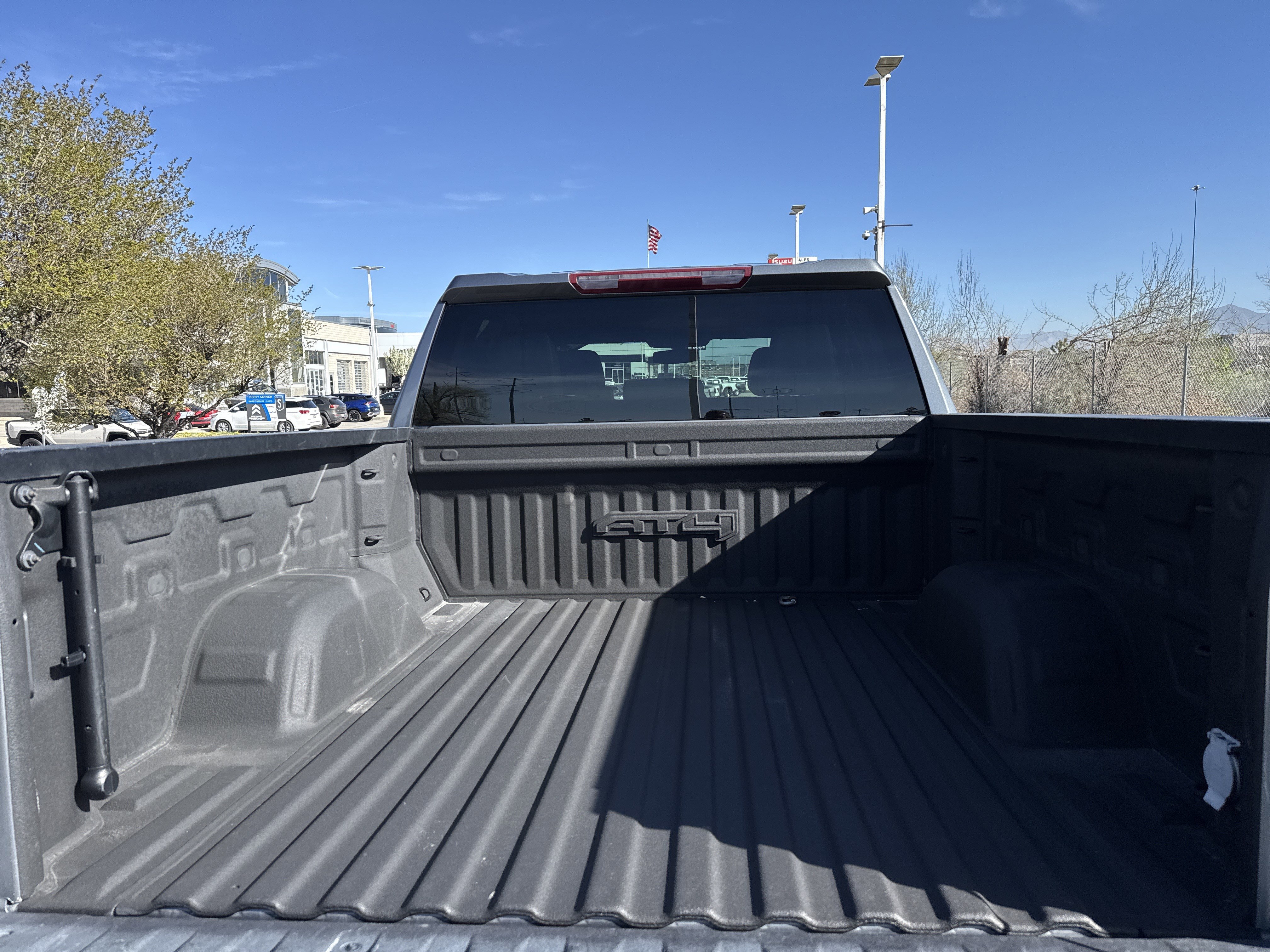 Used 2021 GMC Sierra 1500 AT4 image 25