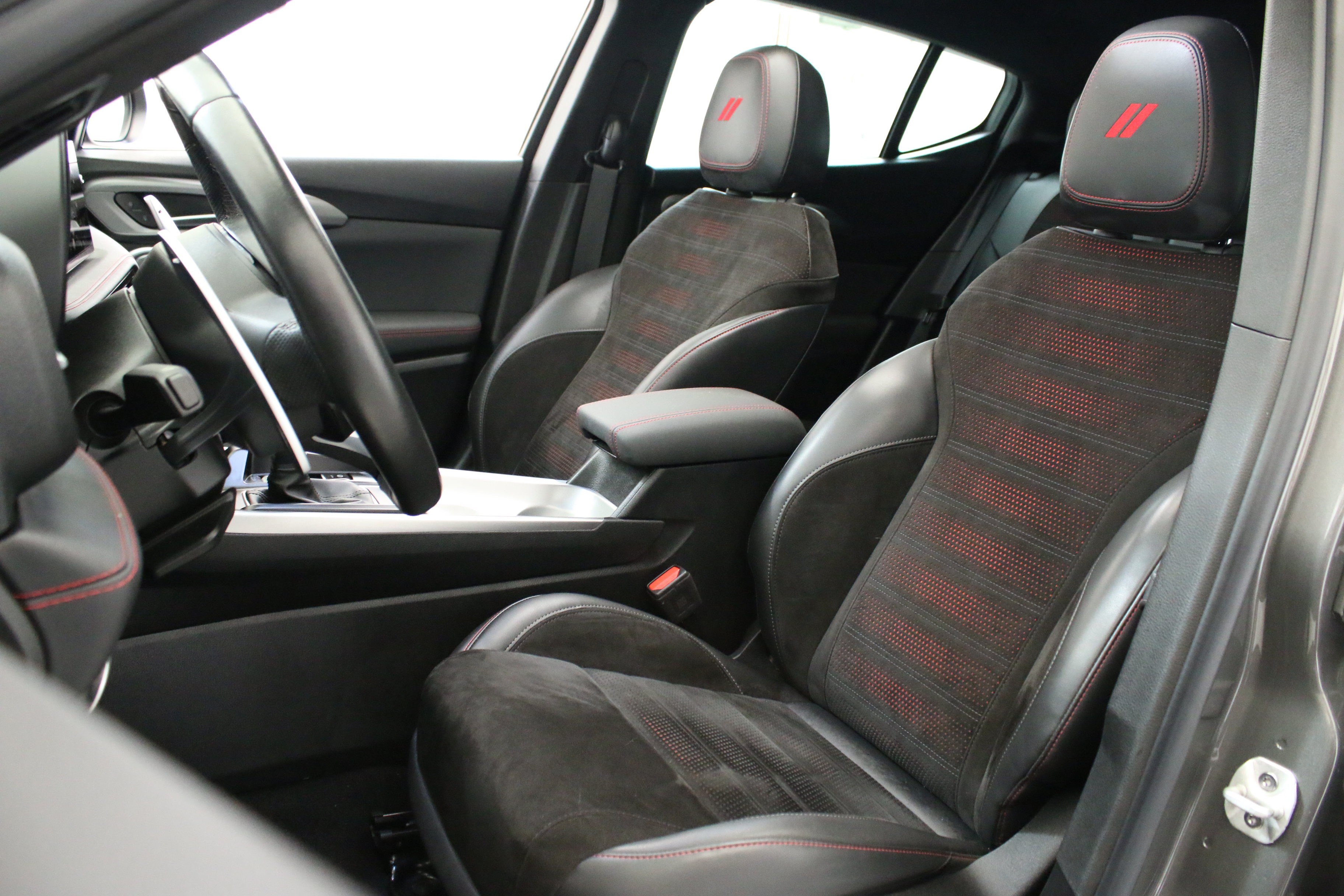 Used 2024 Dodge Hornet R/T Plus AWD/4WD image 26