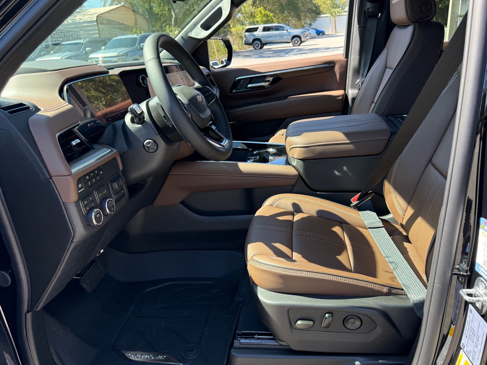 New 2026 Chevrolet Tahoe High Country w/ Sun And Tow Package image 11
