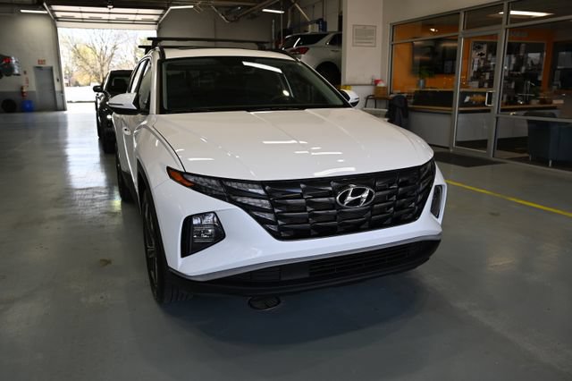 Used 2023 Hyundai Tucson SEL w/ Convenience Package FWD image 3