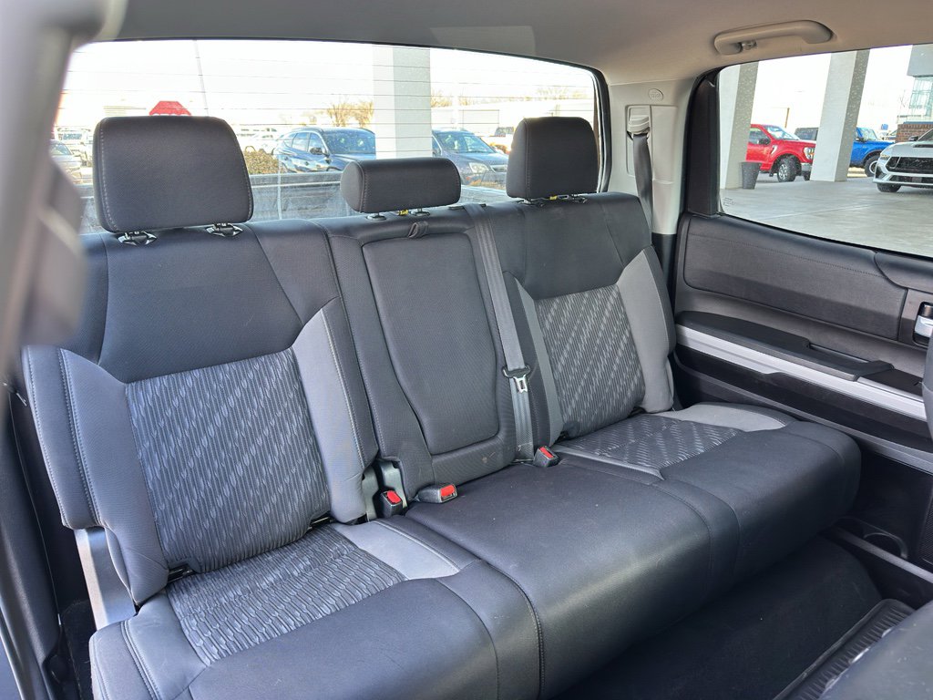 Used 2020 Toyota Tundra SR5 image 31