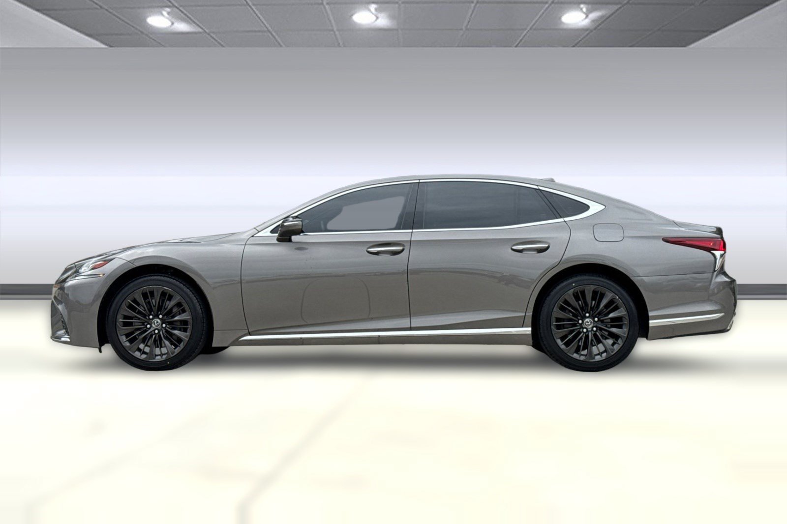 Used 2018 Lexus LS 500 AWD w/ Interior Upgrade Package image 2