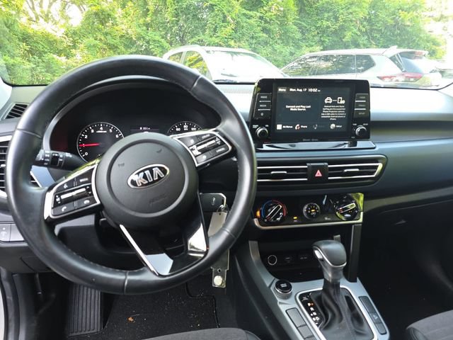 Used 2021 Kia Seltos S FWD image 15