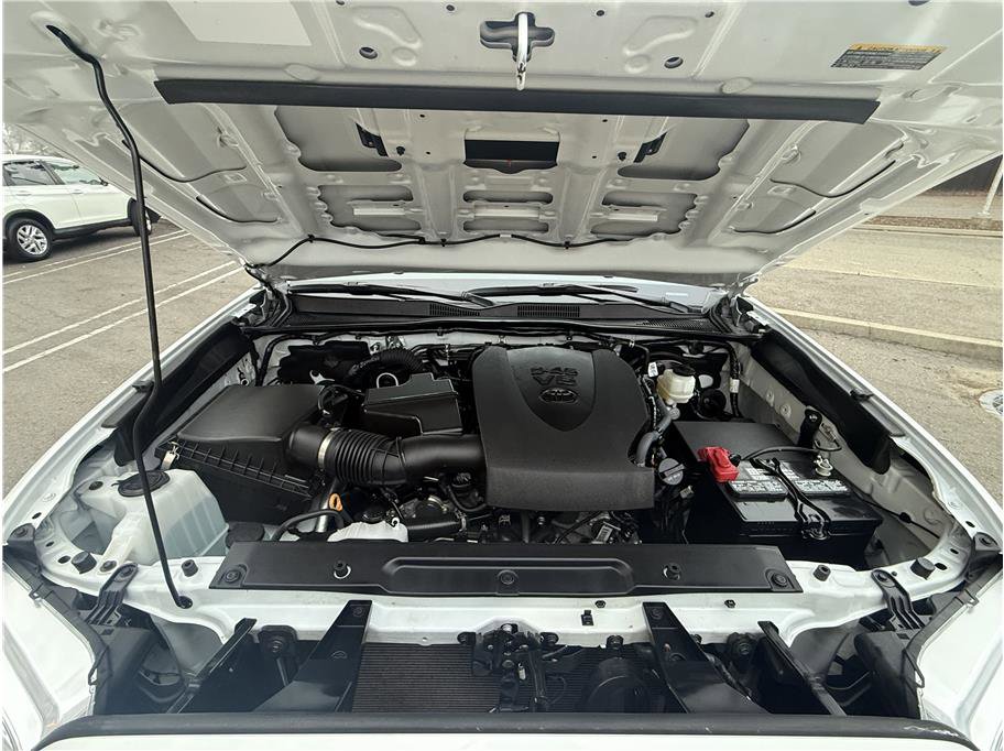 Used 2023 Toyota Tacoma TRD Sport w/ Advanced Technology Package image 16