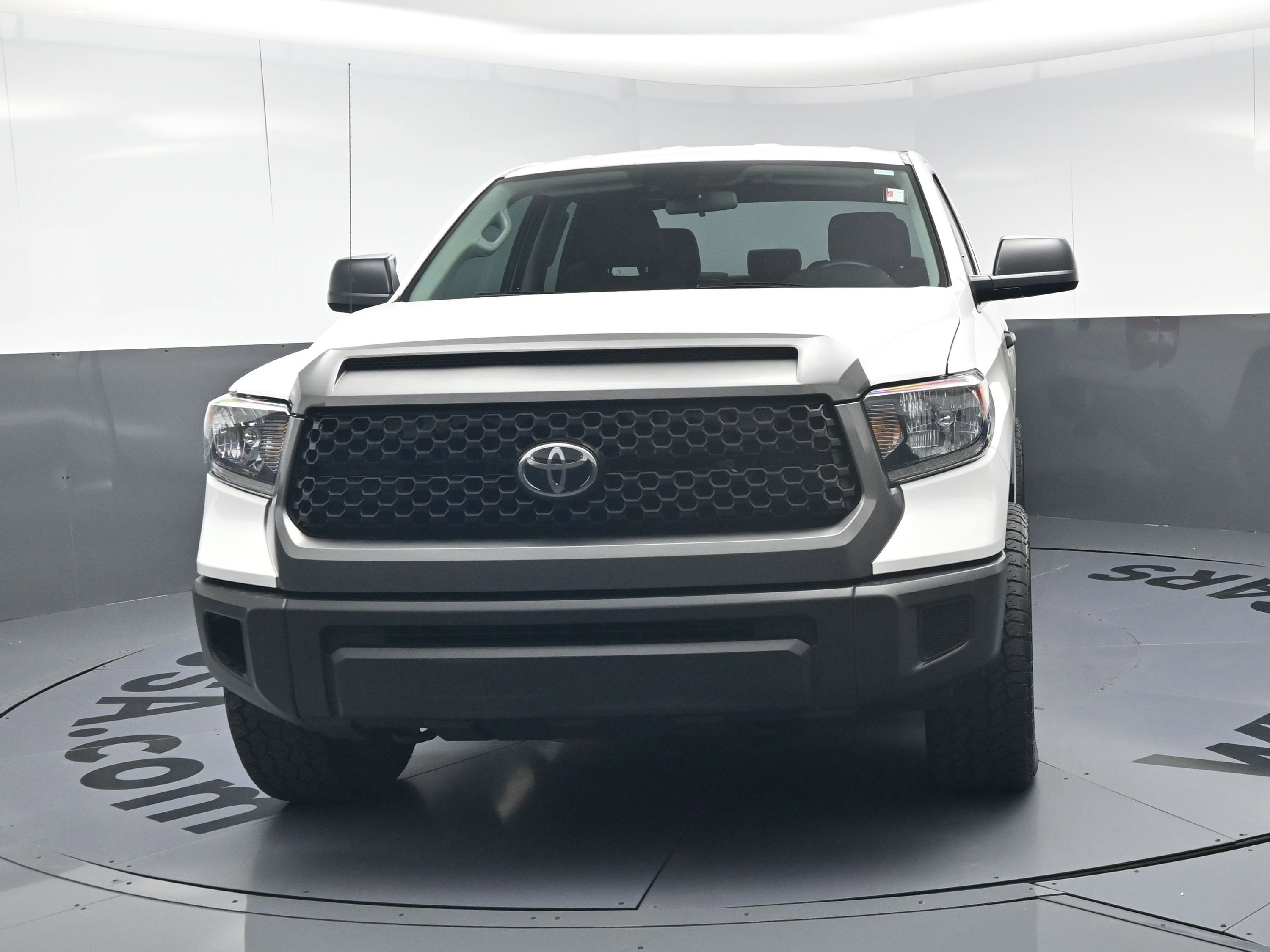 Used 2018 Toyota Tundra SR image 5