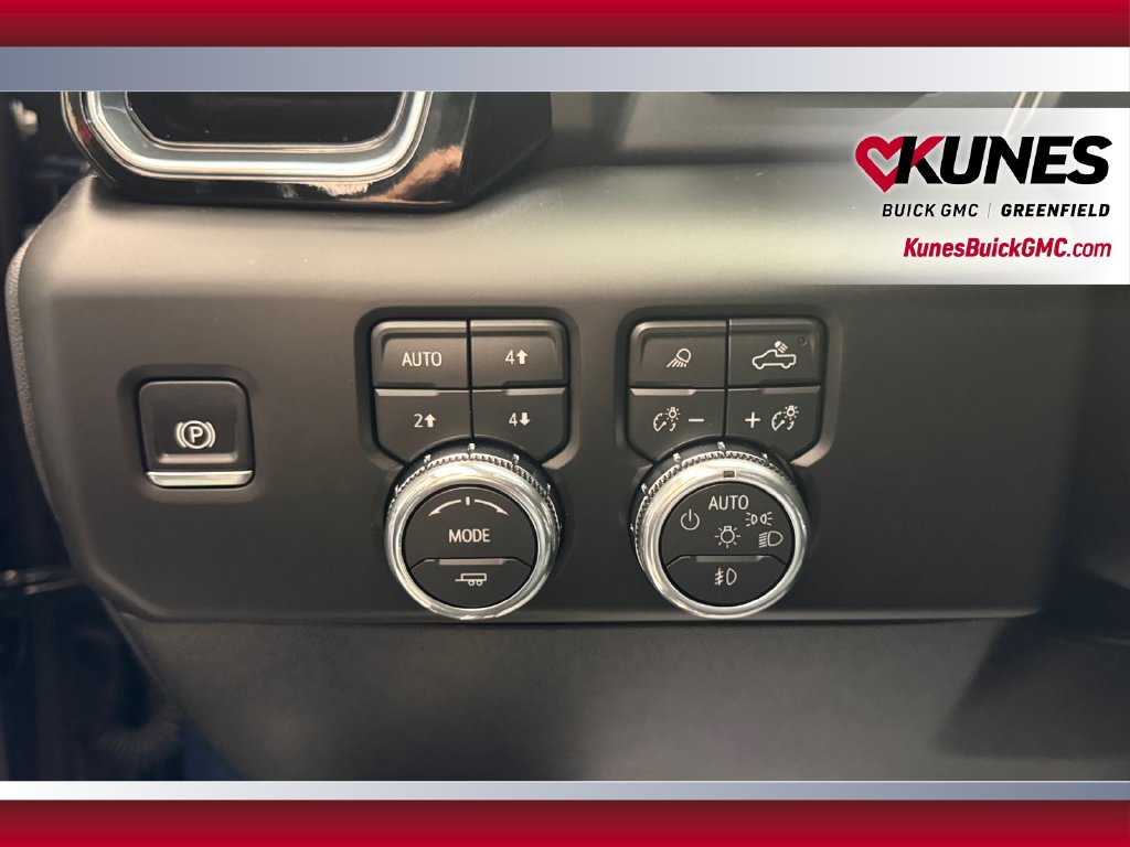 Used 2026 GMC Sierra 1500 Denali w/ Denali Reserve Package AWD/4WD image 18