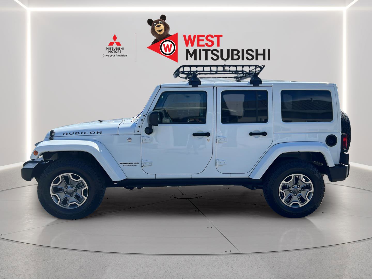 Used 2015 Jeep Wrangler Unlimited Rubicon image 3