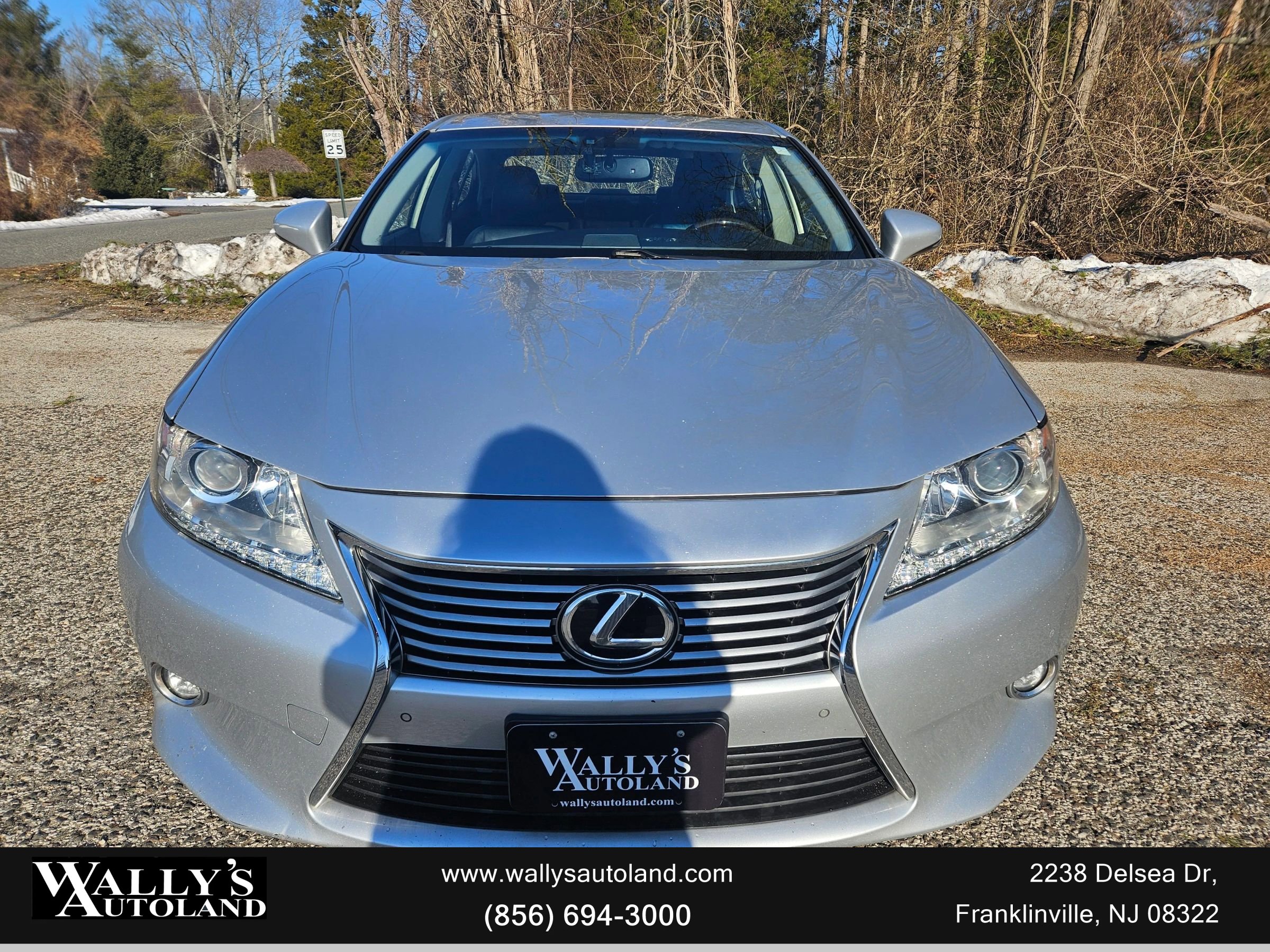 Used 2015 Lexus ES 350 w/ Luxury Package image 6