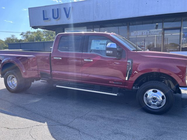 New 2026 Ford F350 Lariat w/ Chrome Package image 2