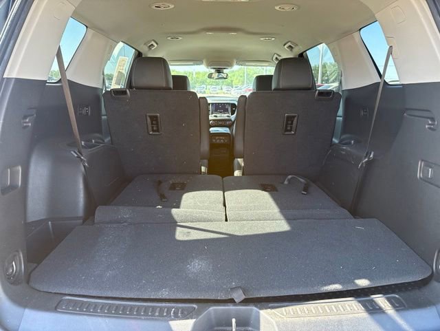Used 2023 GMC Acadia SLT w/ Preferred Package AWD/4WD image 19