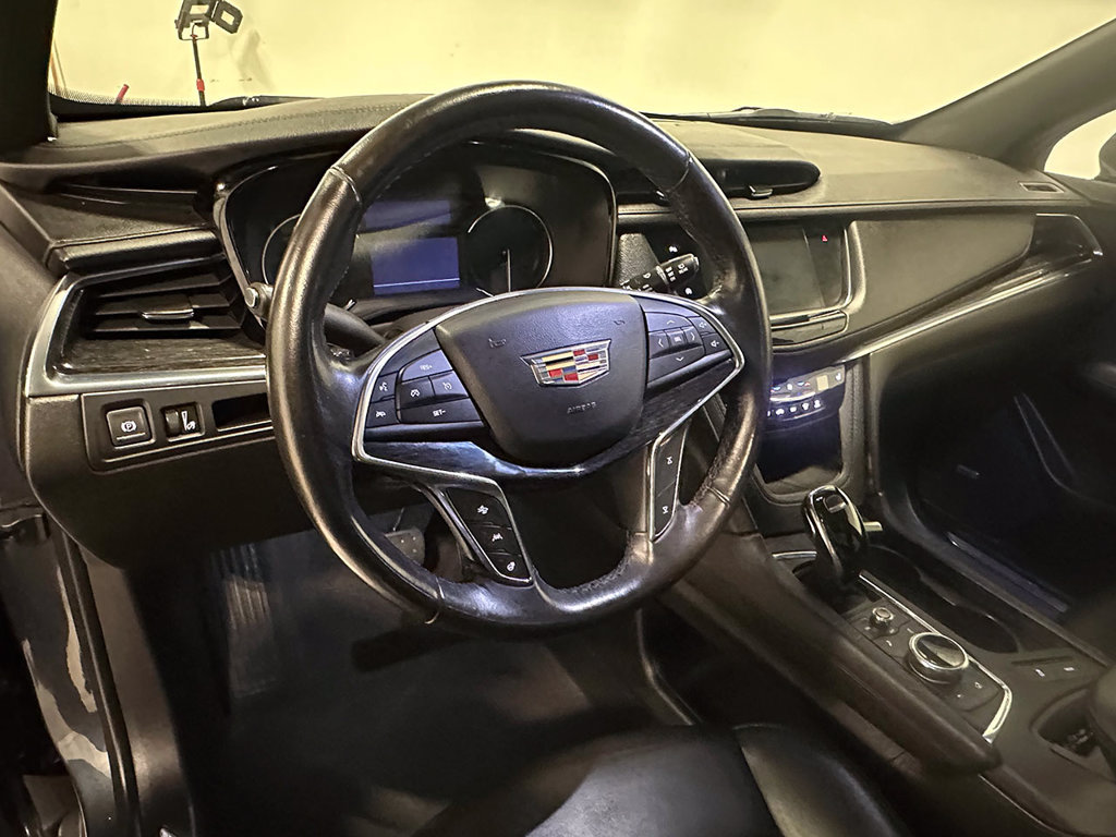 Used 2020 Cadillac XT5 Premium Luxury AWD/4WD image 21