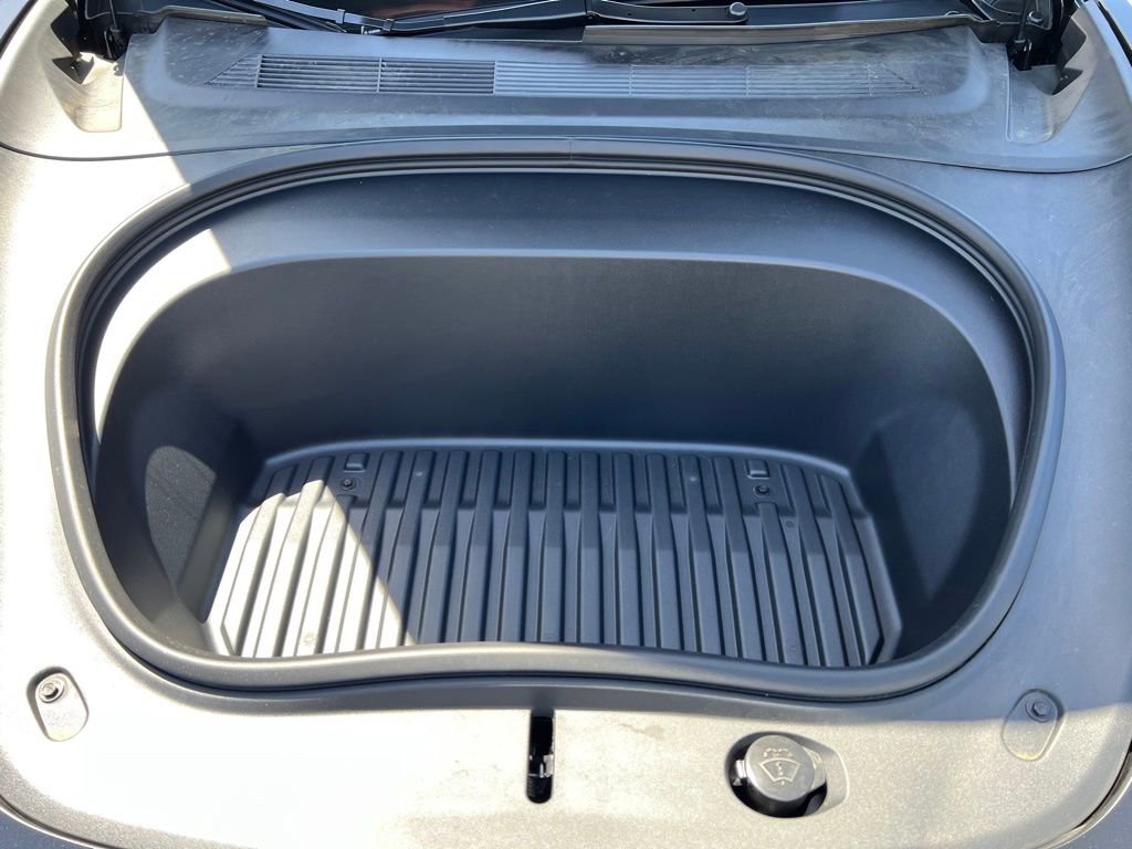 Used 2025 Tesla Model 3 Performance AWD/4WD image 40