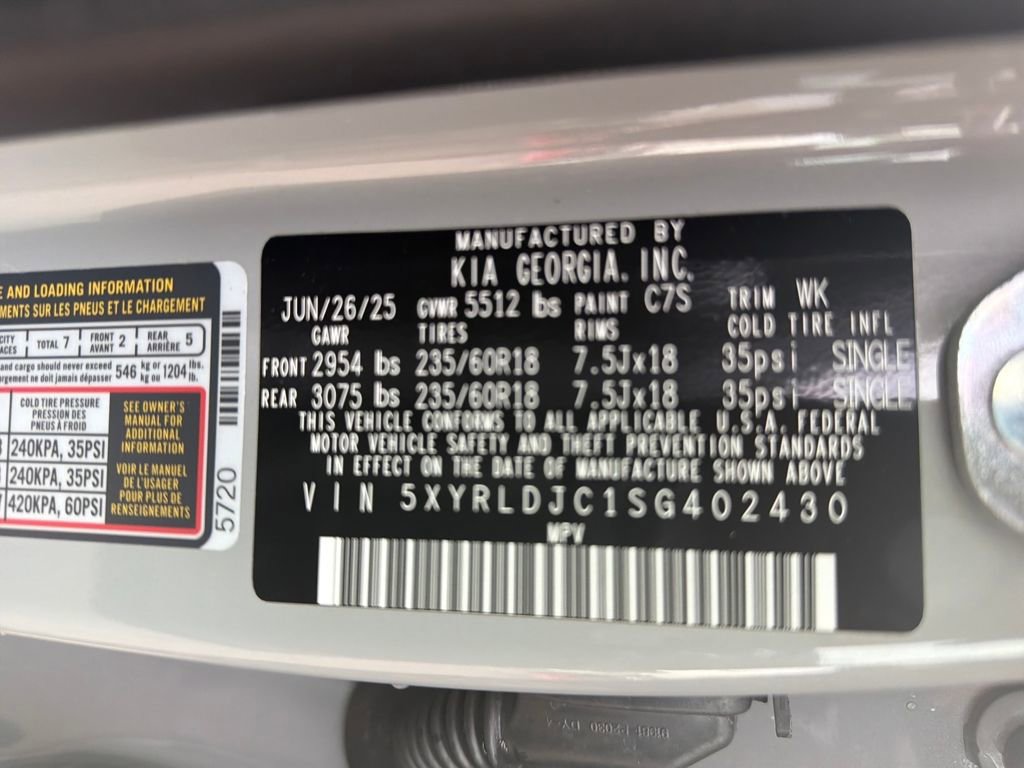 Certified 2025 Kia Sorento S image 26