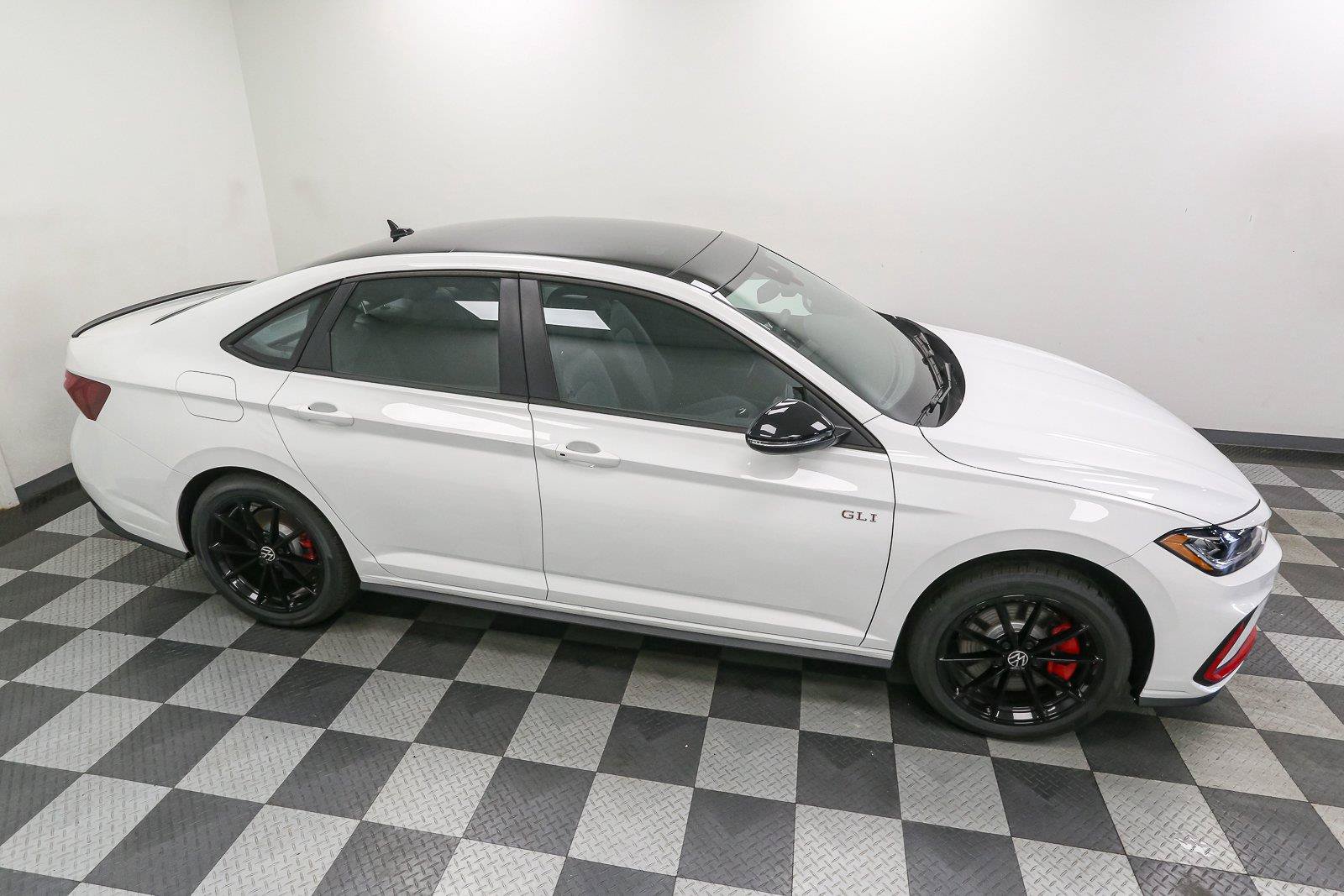 New 2026 Volkswagen Jetta GLI Autobahn FWD image 5
