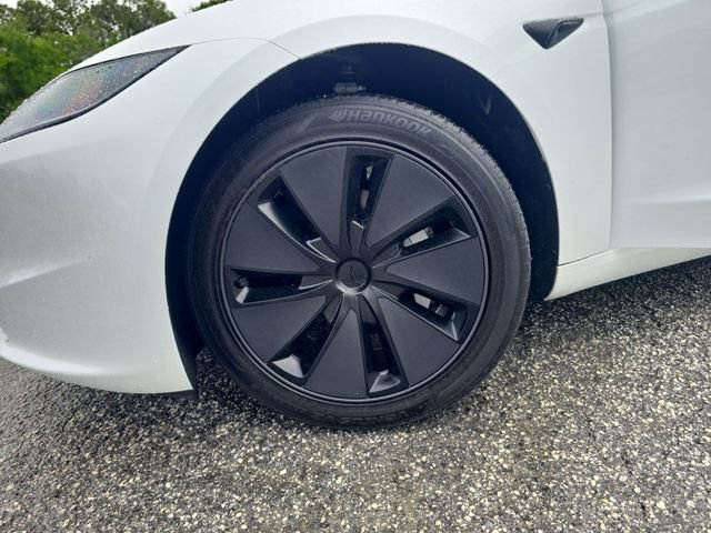 Used 2025 Tesla Model 3 Long Range image 26