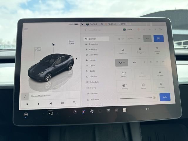 Used 2023 Tesla Model Y Long Range image 18