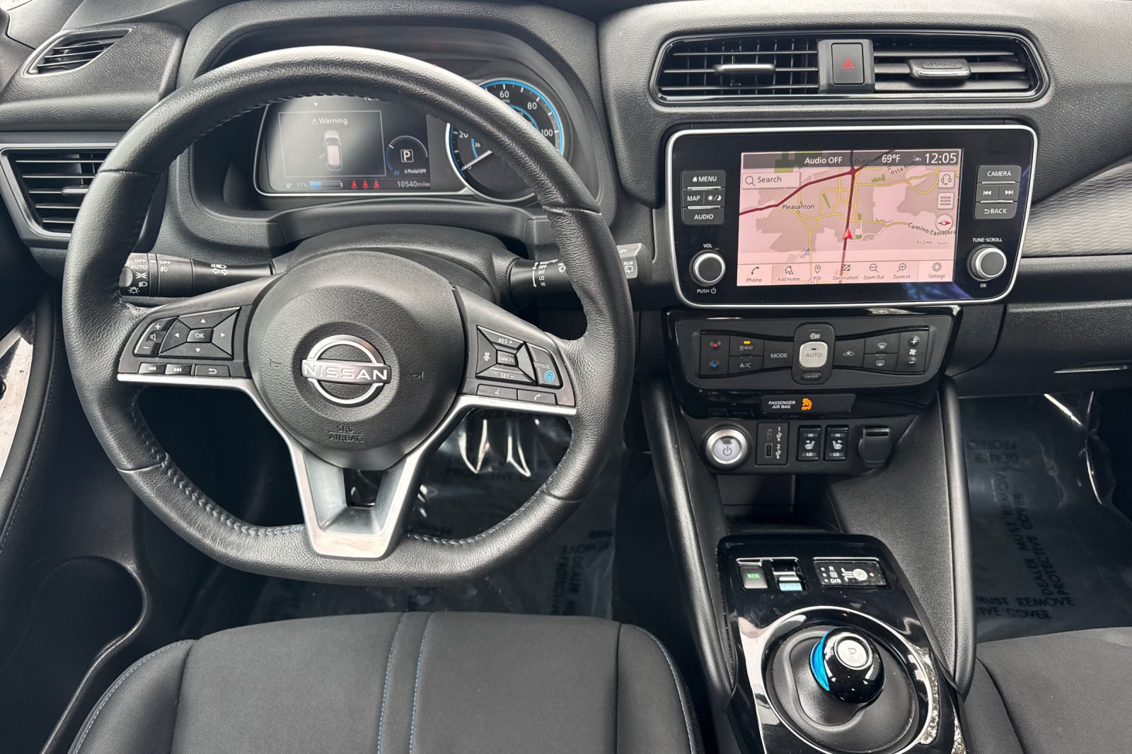 Used 2025 Nissan Leaf SV Plus FWD image 17