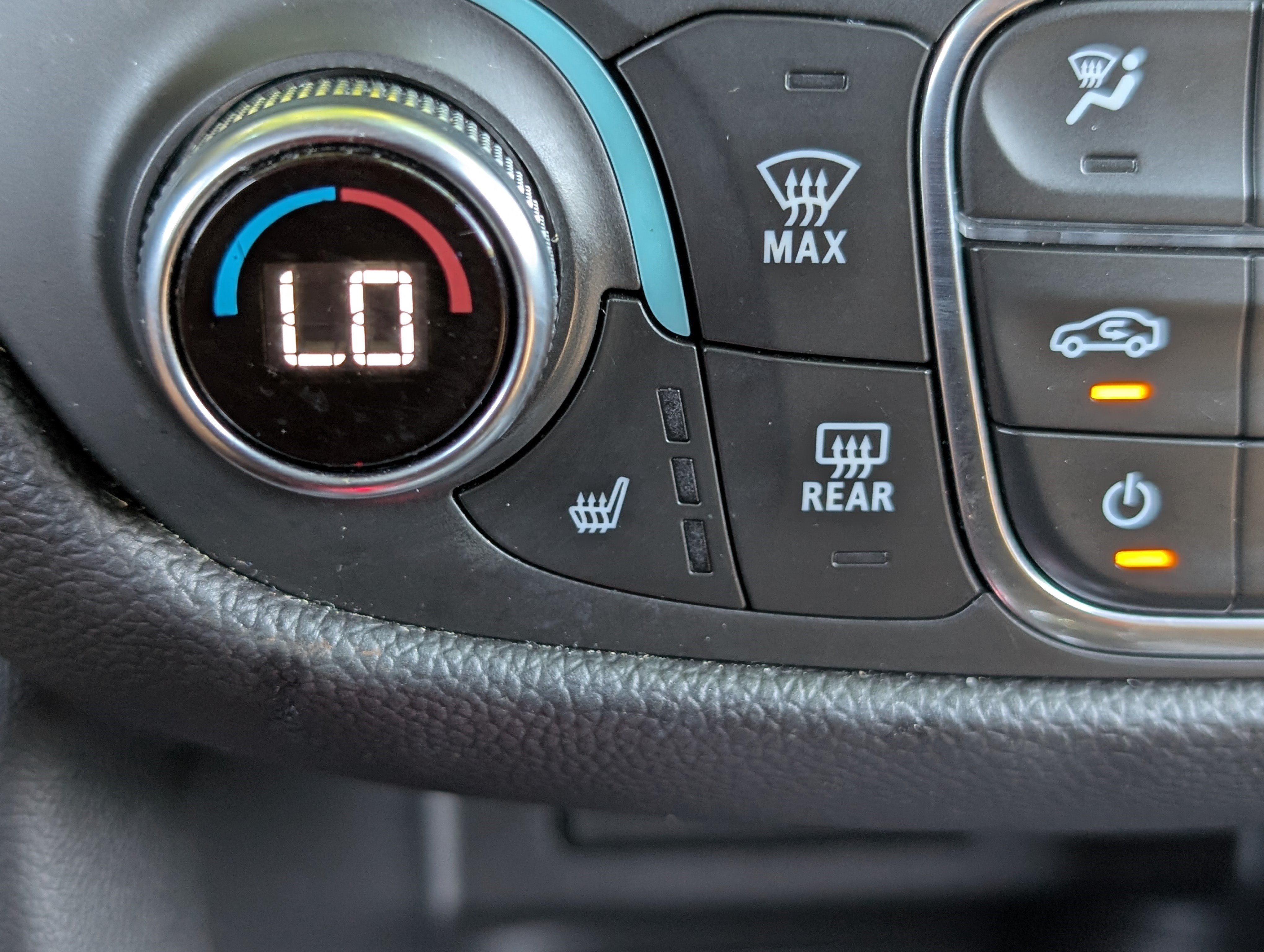 Used 2020 Chevrolet Equinox LT FWD image 31