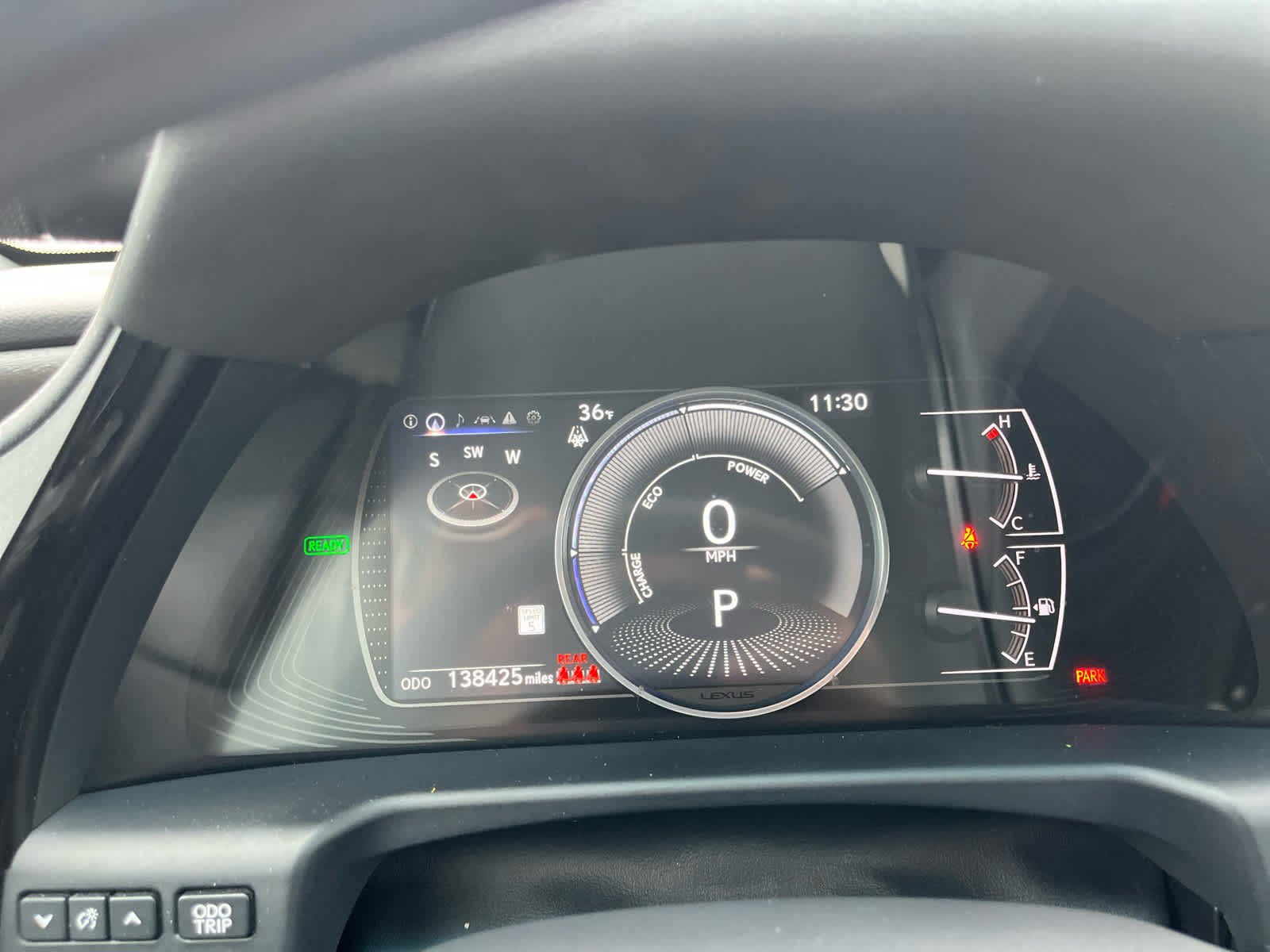 Used 2023 Lexus ES 300h Ultra Luxury w/ Accessory Package (Z1) FWD image 9