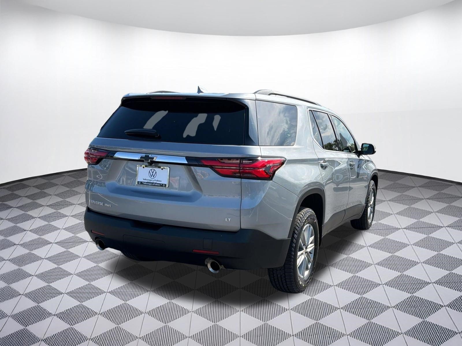 Used 2023 Chevrolet Traverse LT w/ LPO, Floor Liner Package AWD/4WD image 9