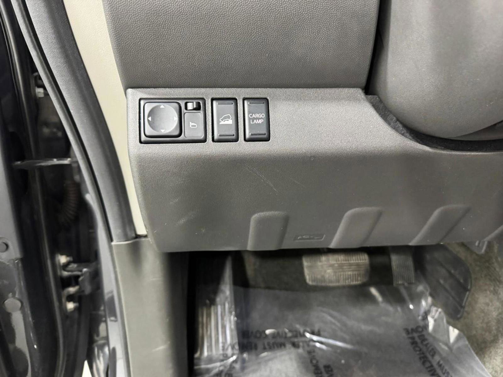 Used 2014 Nissan Frontier SV w/ SV Value Truck Package image 26