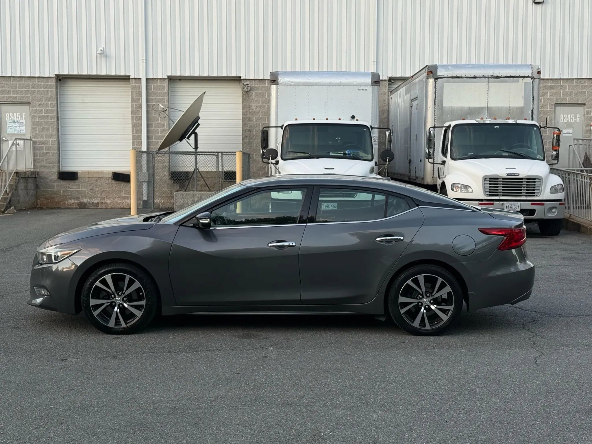 Used 2017 Nissan Maxima 3.5 SV image 9