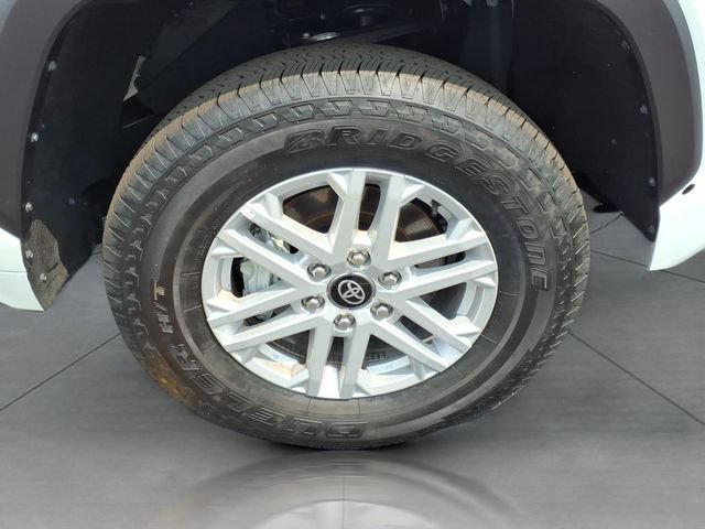 Certified 2026 Toyota Tundra SR5 AWD/4WD image 29