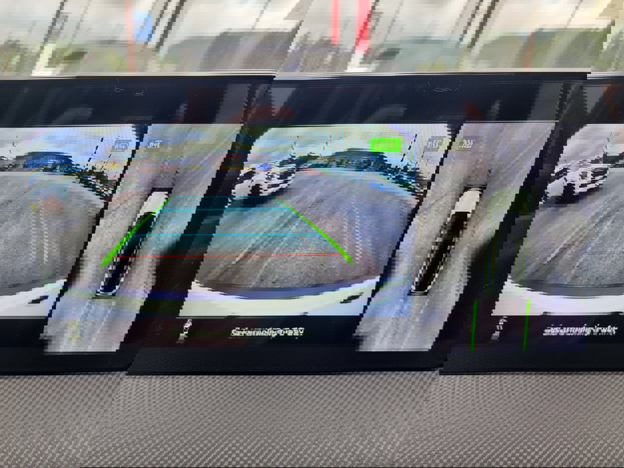 New 2025 Nissan Kicks SR image 16