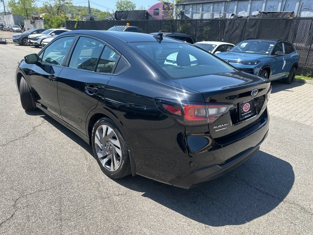 Used 2024 Subaru Legacy Limited AWD/4WD image 5