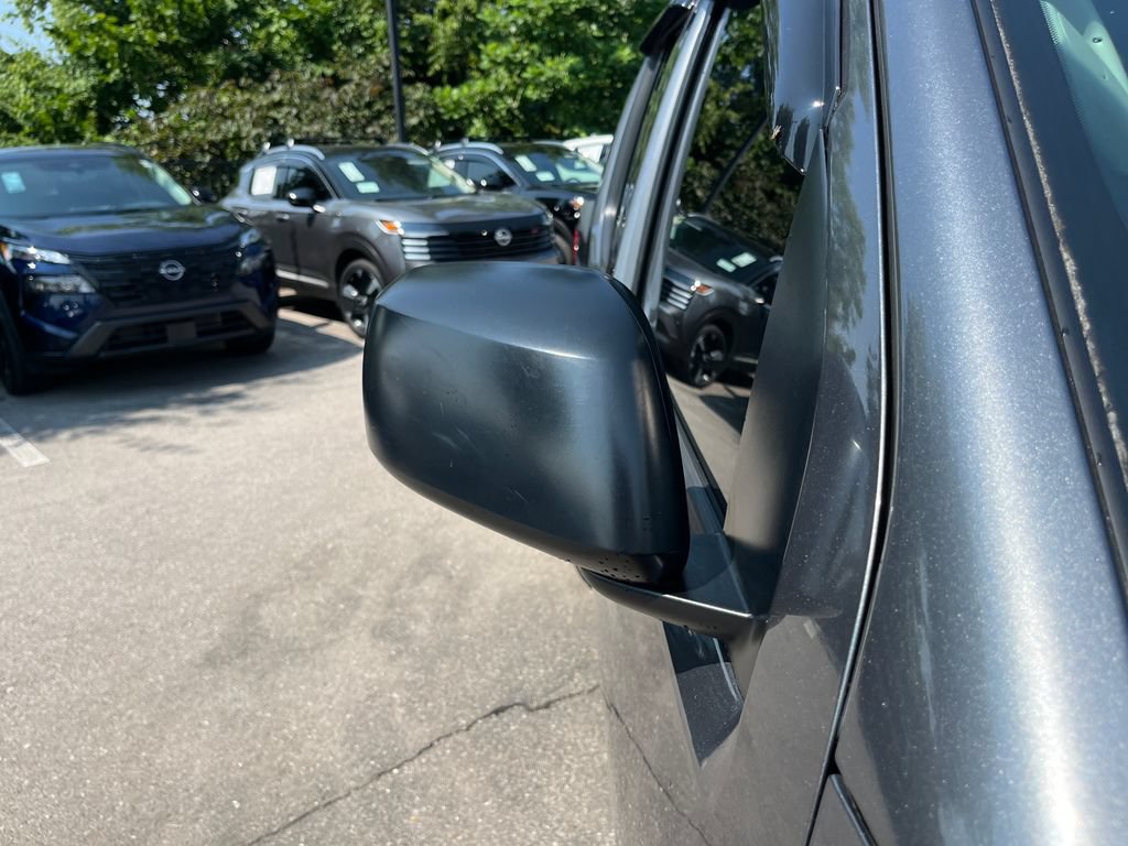 Used 2020 Nissan Frontier SV RWD image 37