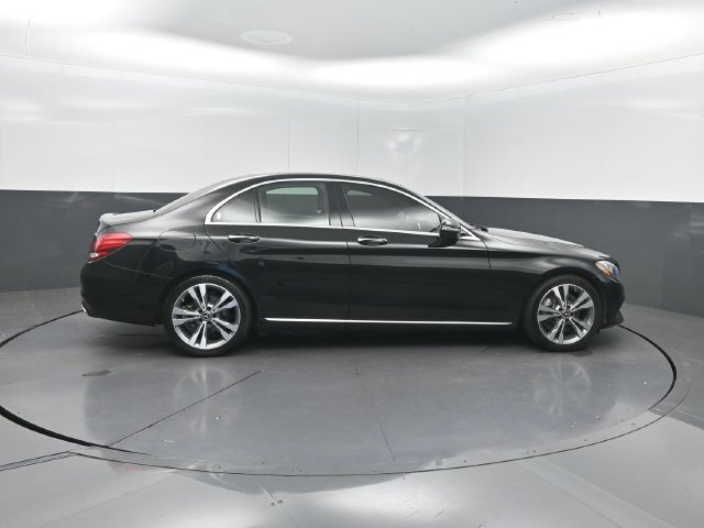 Used 2018 Mercedes-Benz C 300 Sedan image 25