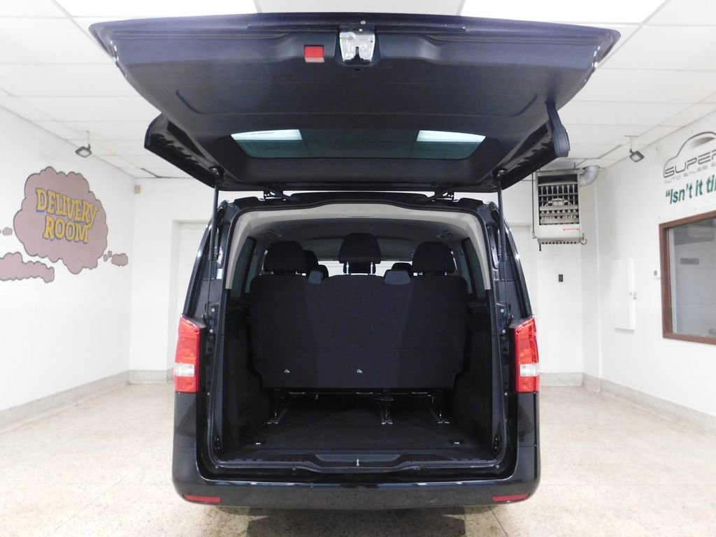 Used 2019 Mercedes-Benz Metris Passenger image 56