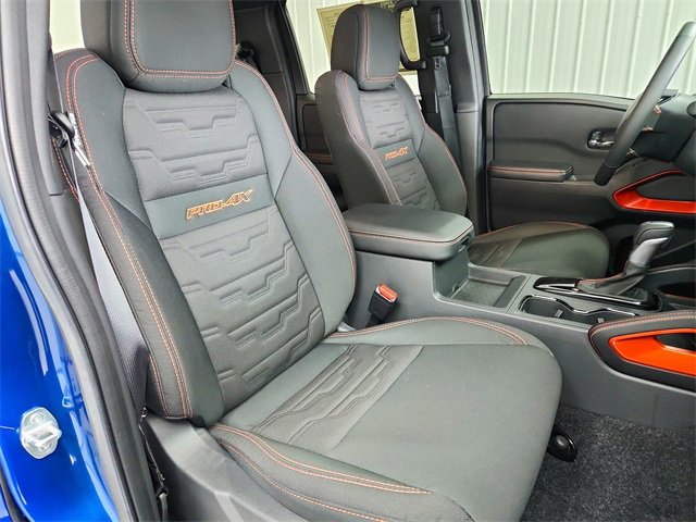Used 2025 Nissan Frontier PRO-4X image 39