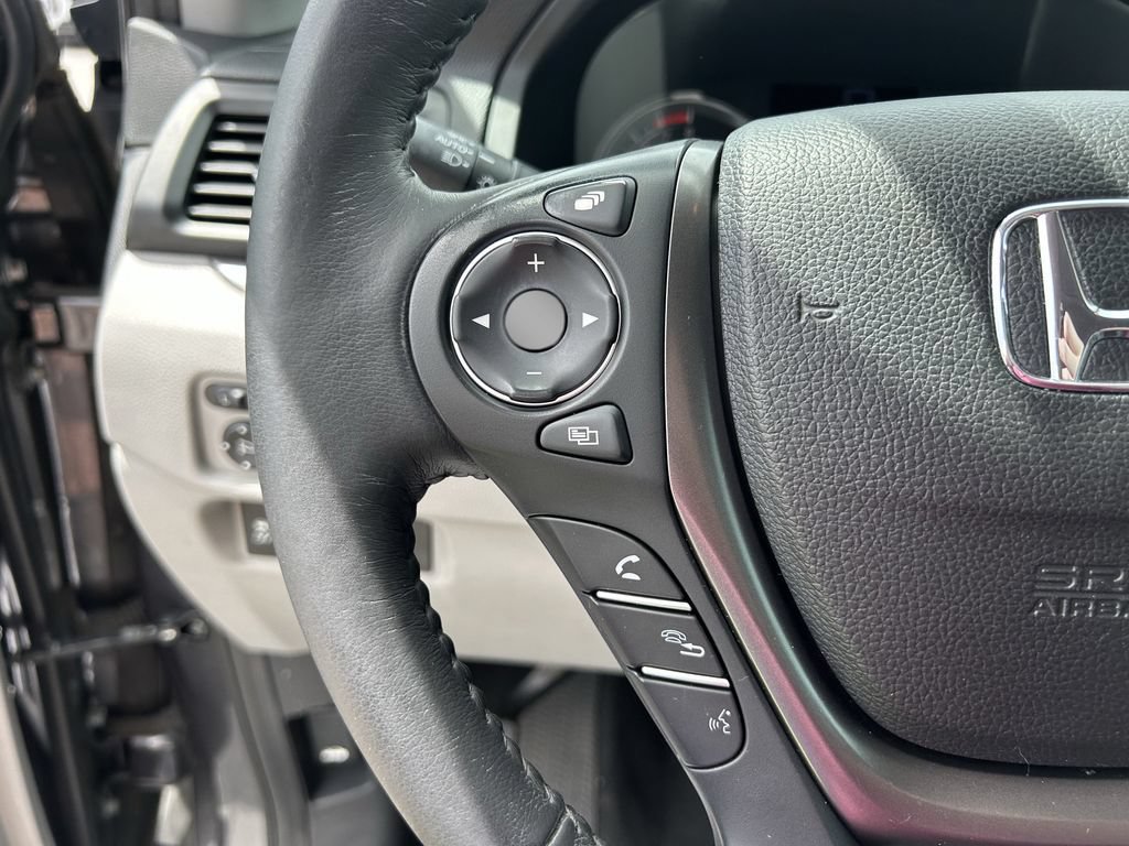Used 2017 Honda Pilot EX-L image 33