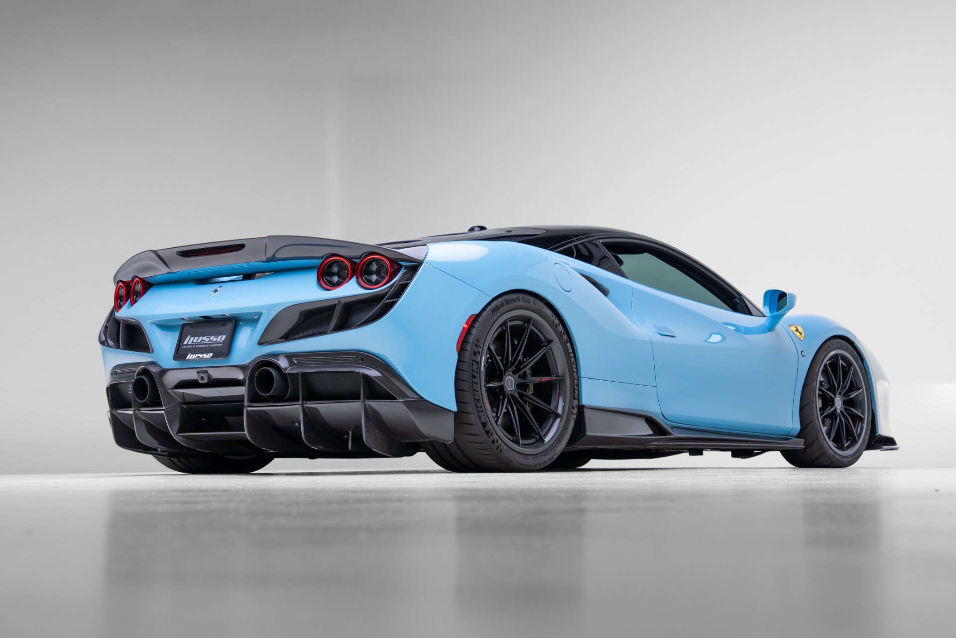 Used 2020 Ferrari F8 Tributo image 29