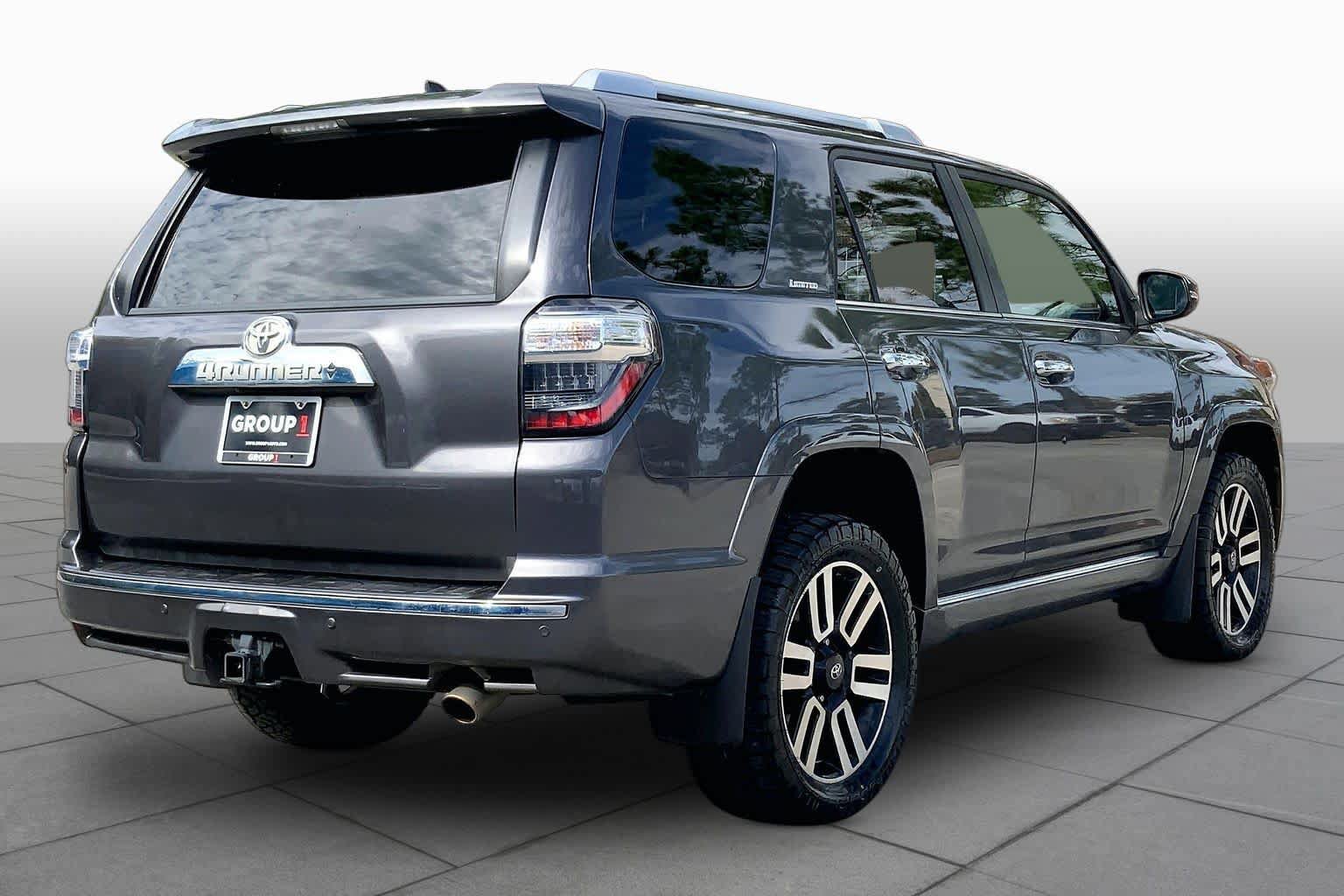 Used 2021 Toyota 4Runner Limited AWD/4WD image 13