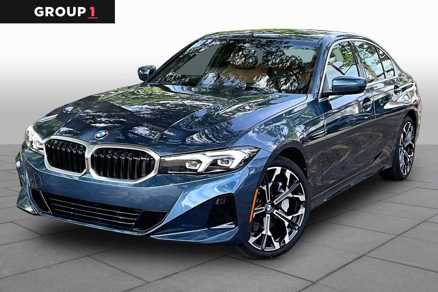 Certified 2025 BMW 330i Sedan RWD image 1