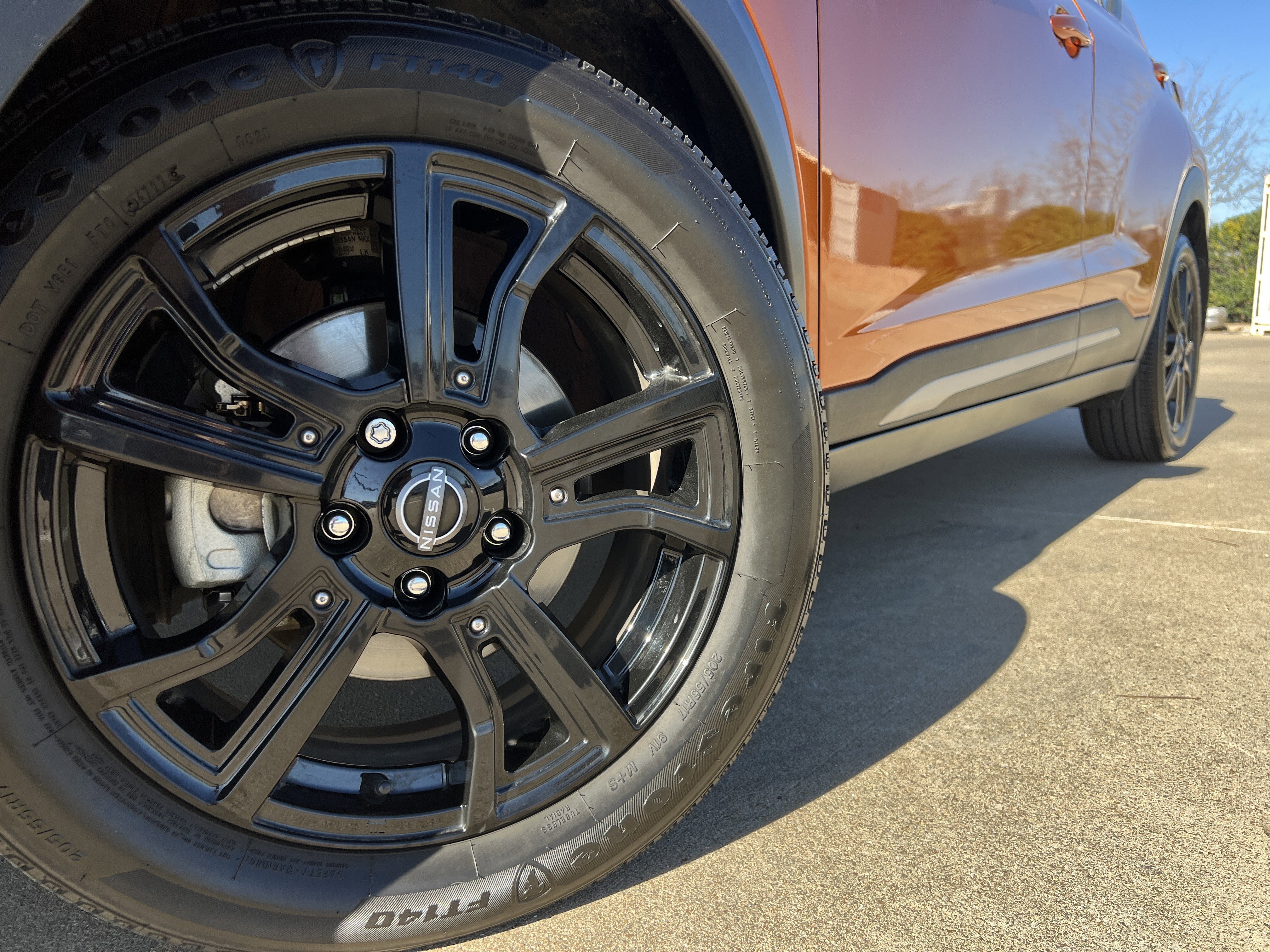 Used 2023 Nissan Kicks SR w/ SR Premium Package image 15