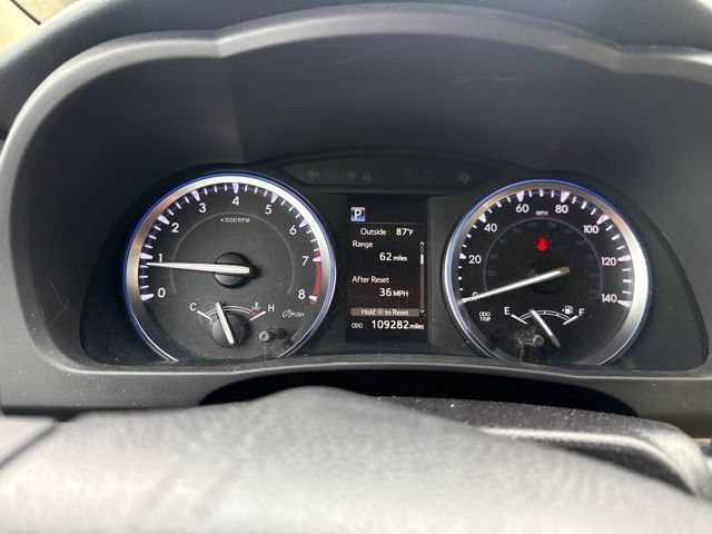 Used 2018 Toyota Highlander Limited Platinum AWD/4WD image 12