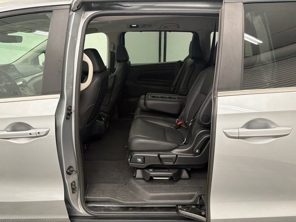 Used 2025 Honda Odyssey EX-L image 23