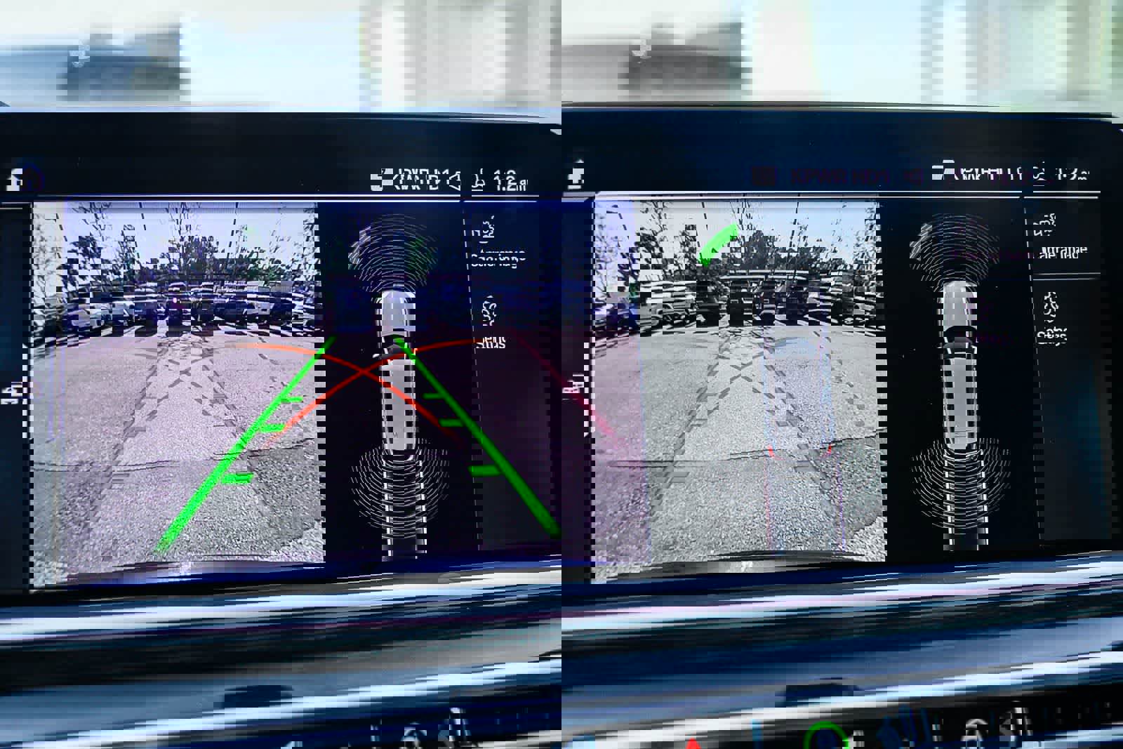 Used 2023 BMW X5 xDrive40i w/ M Sport Package image 28